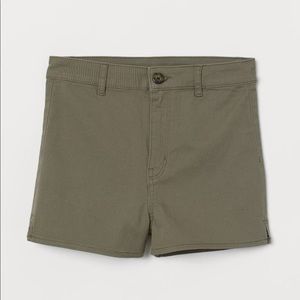 H&M Green Solid High Waist Shorts